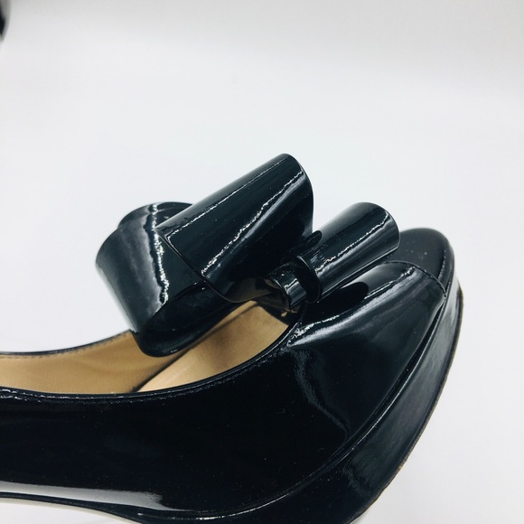 Authentic Valentino Heels - Picture 11 of 12